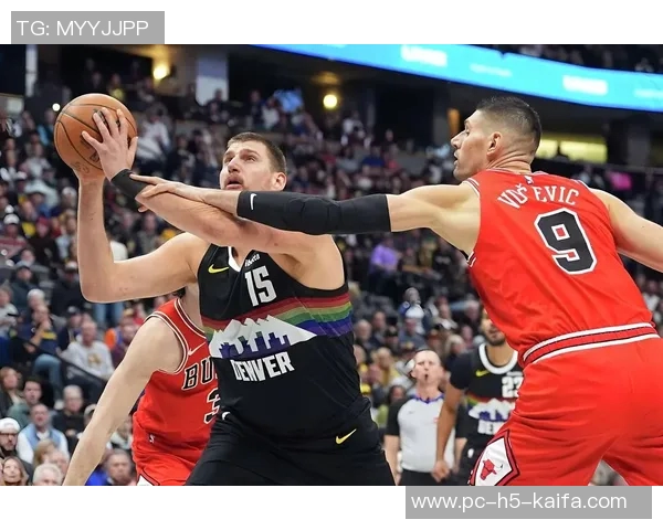 约基奇险些创造四双神迹18投10中贡献28分11篮板12助攻9失误6犯离场