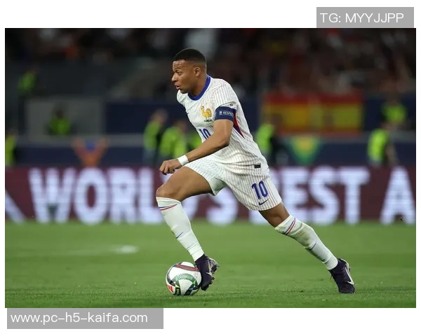 西班牙主帅评选FIFA年度最佳球员佩德里亚马尔姆巴佩引发热议